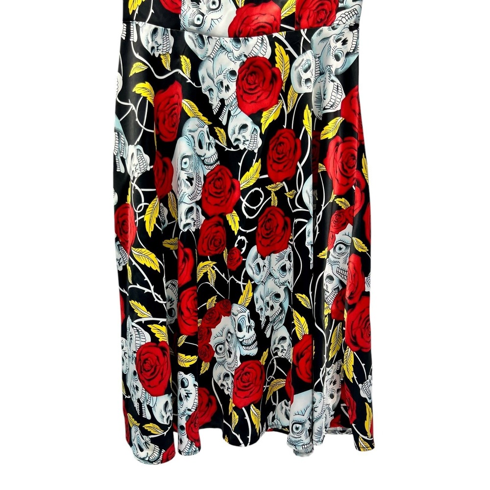 Dress Tells Roses Skulls Black Cap Sleeve Belted Retro Dress Women's Size Small - Picture 2 of 7